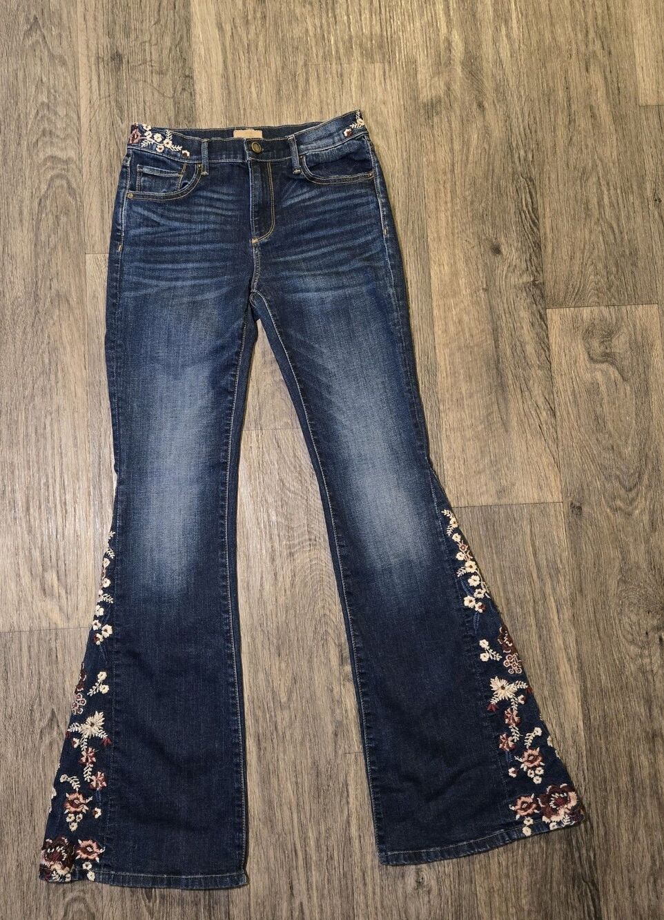 Driftwood Farrah Women's Flare Jeans Floral Embroidered Boho Stretch Denim 26X32 - Picture 6 of 7
